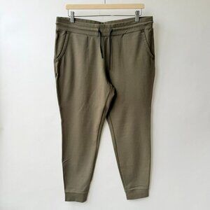 American Giant Men’s Classic Sweatpant Olive Green Size XL N76